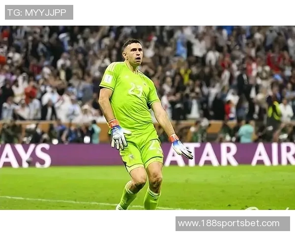 前曼联助教质疑球队未引进世界杯冠军大马丁的原因