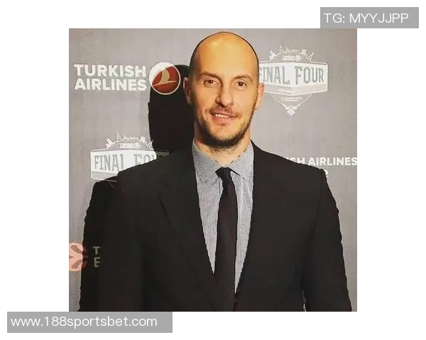 NBA批准快船与Aspiration签署3亿赞助合同引发小卡阴阳合同争议