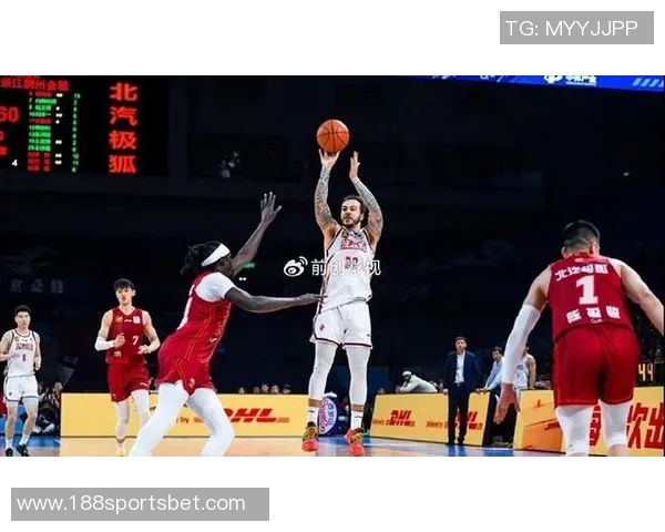 浙江男篮迎新外援布兰登兰道夫助力德甲得分王之路