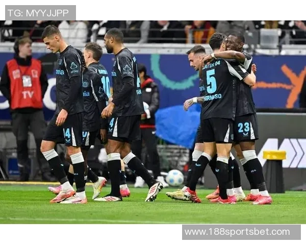 利物浦挑战法兰克福防线脆弱客场争胜机会大