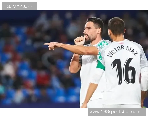 巴拉圭右路传中破门日本再次落后于对手的尴尬局面