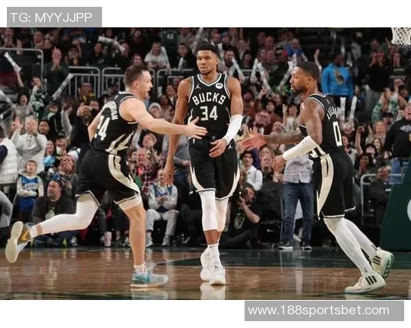 字母哥三分命中率高达67进化中的希腊怪兽引领雄鹿新篇章