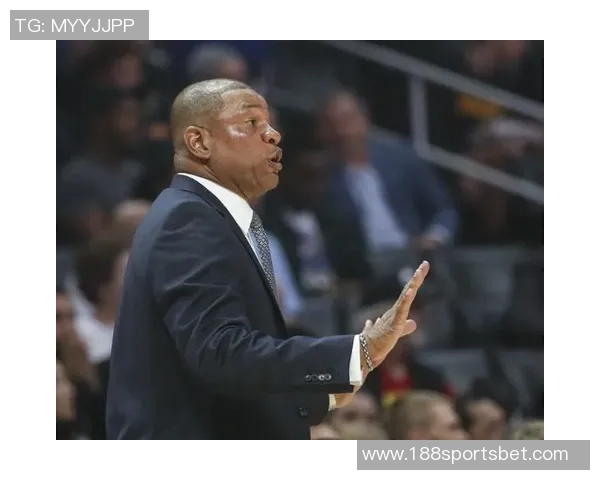 里弗斯称赞特纳表现出色正在努力为其找到最佳位置