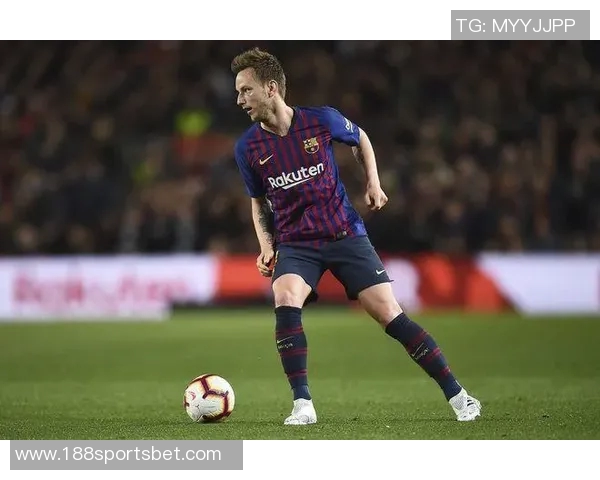 巴德吉：从小梦想为巴萨效力期待赢得所有荣誉与冠军