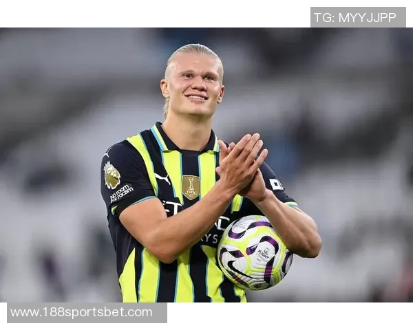 哈兰德饮食揭秘：每天六顿美食每周末尽情享受肉类盛宴