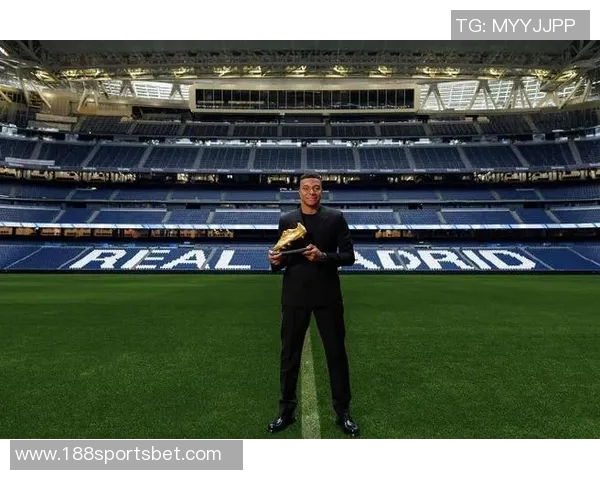 姆巴佩将于周五在伯纳乌包厢领取上赛季欧洲金靴奖盛典即将举行