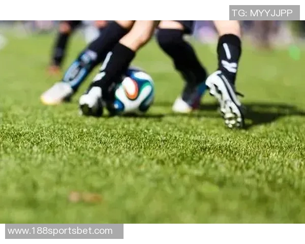 热爱足球的你是否准备好与我们携手共创辉煌未来加入我们的团队吧